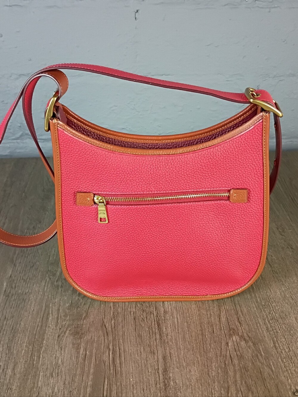 Emery Crossbody C2032-688 Colorblock Red/Tan NWT